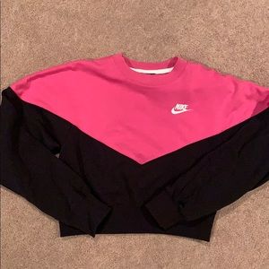 Nike cropped crew neck